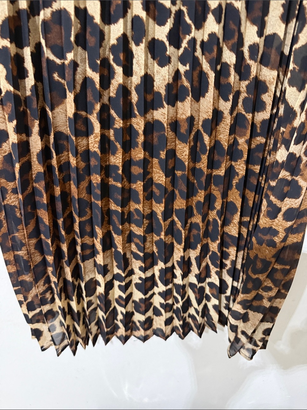 Hot Kiss Leopard Print Pleated Midi Skirt - Brown & Black - Picture 4 of 6